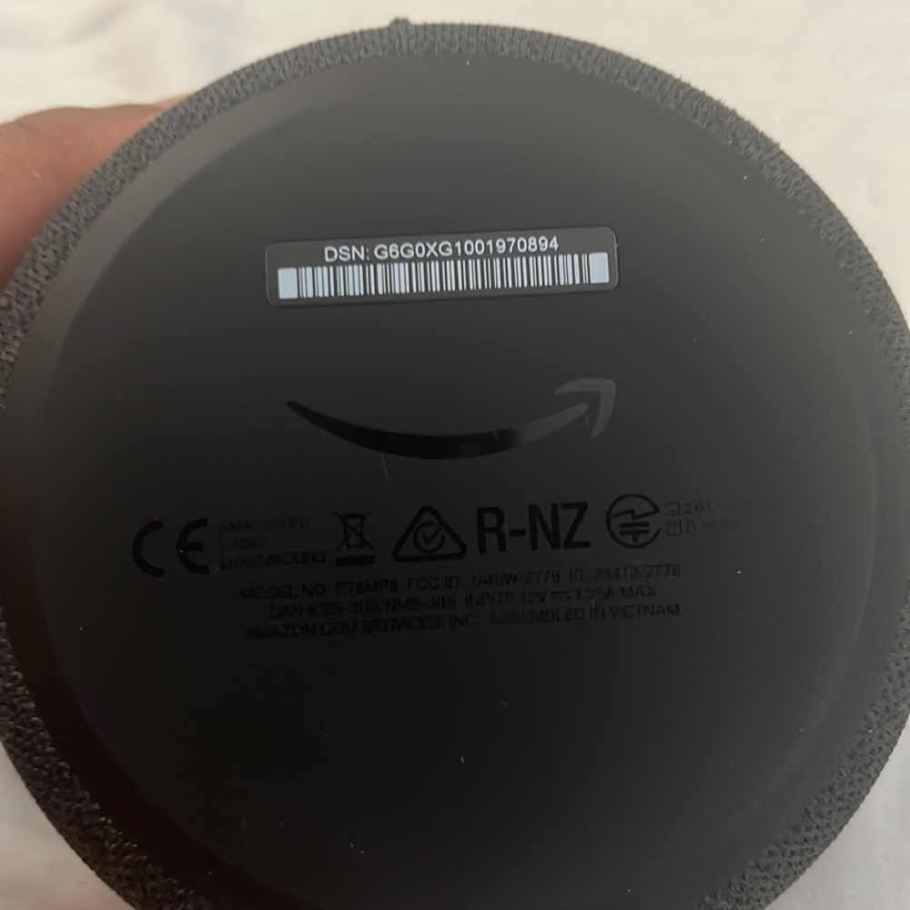 Amazon Alexa 3rd gen - Picture 2 of 5